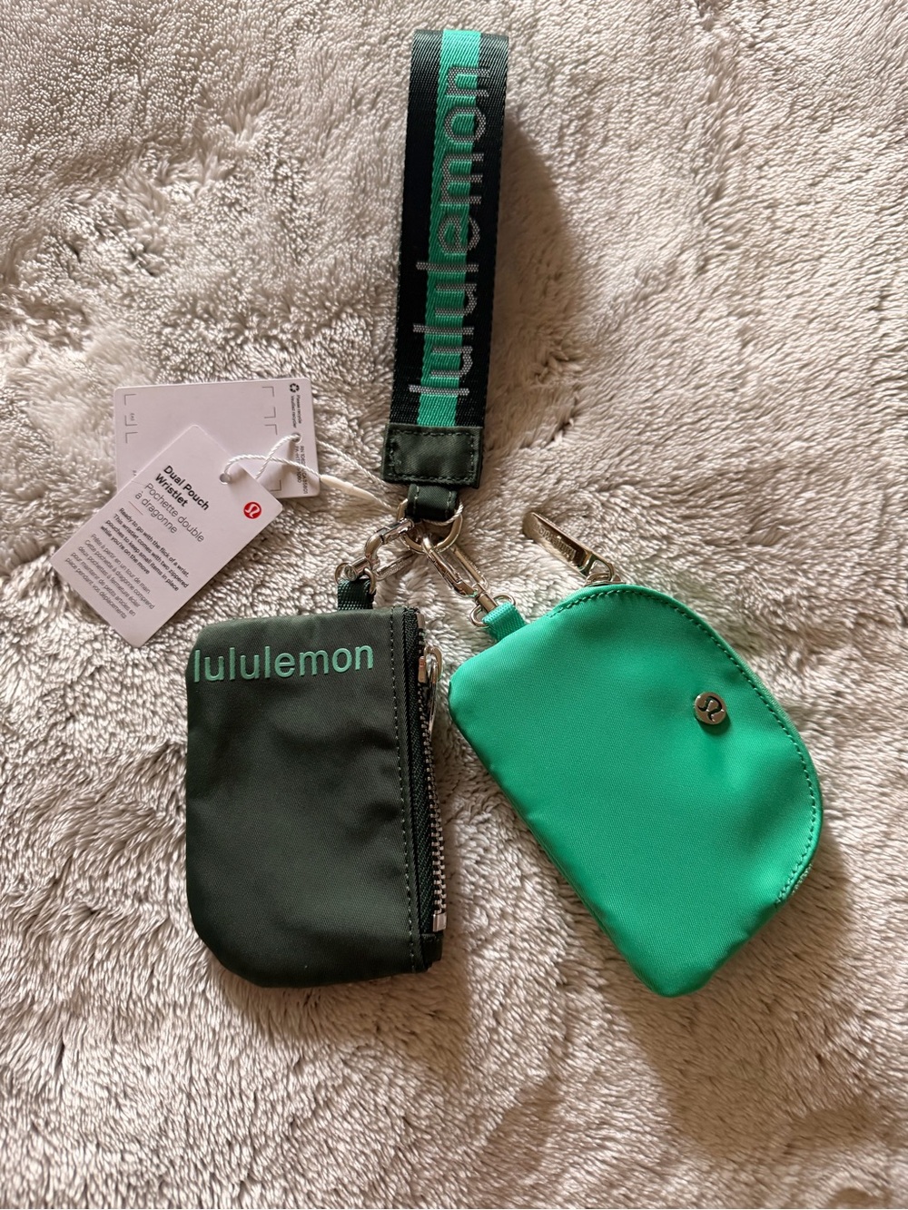 lululemon athletica Green and Dark Green Key & Card Holder Set